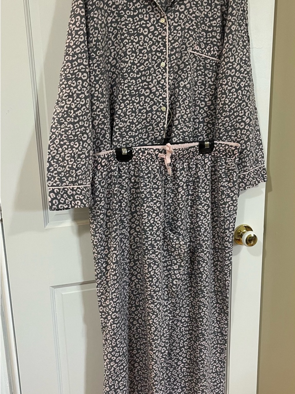 Victoria’s Secret 2 pc PJ  set - Picture 3 of 7
